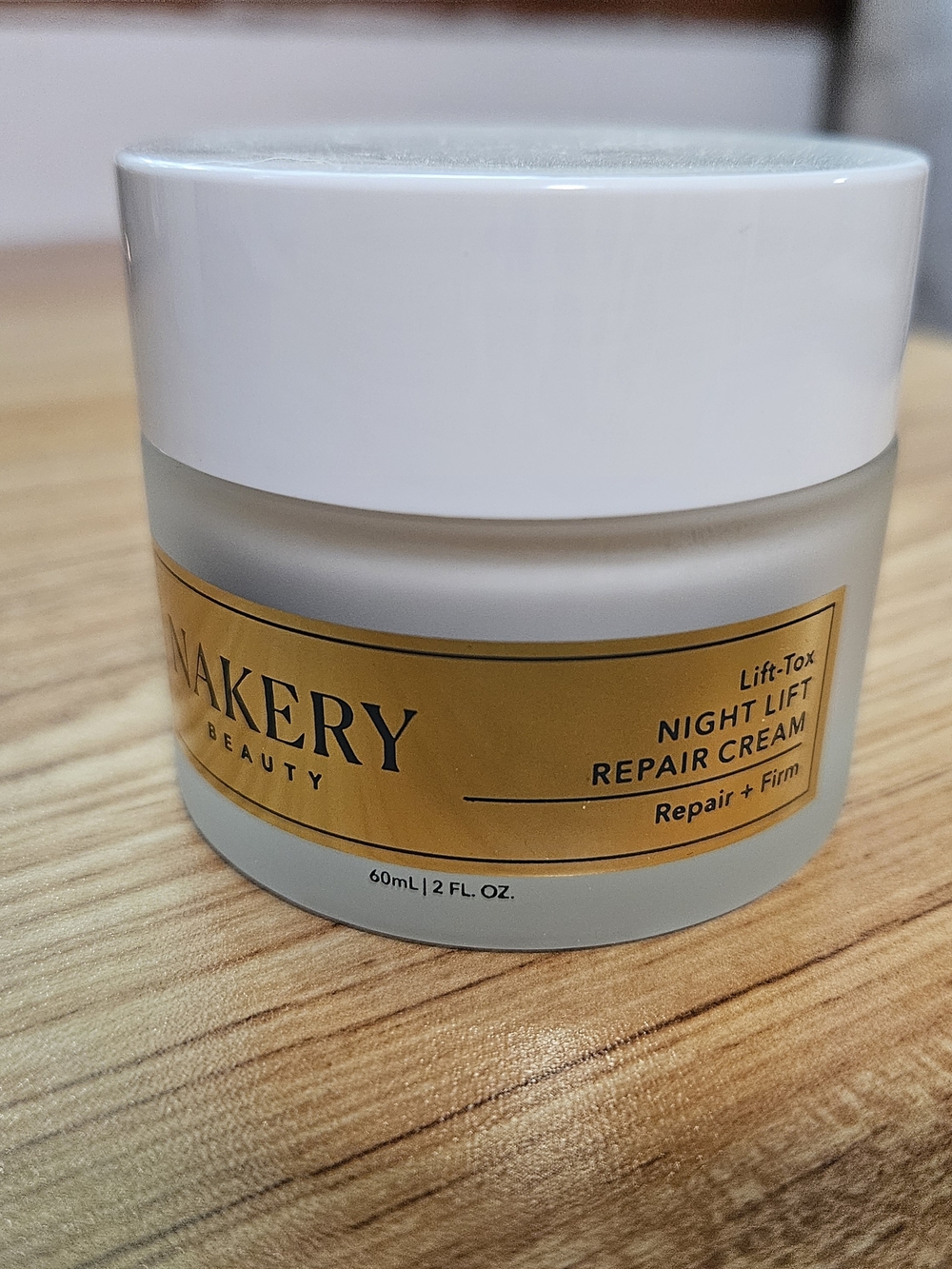 Nakery Beauty Night Lift Repair Cream - White & Gold Jar